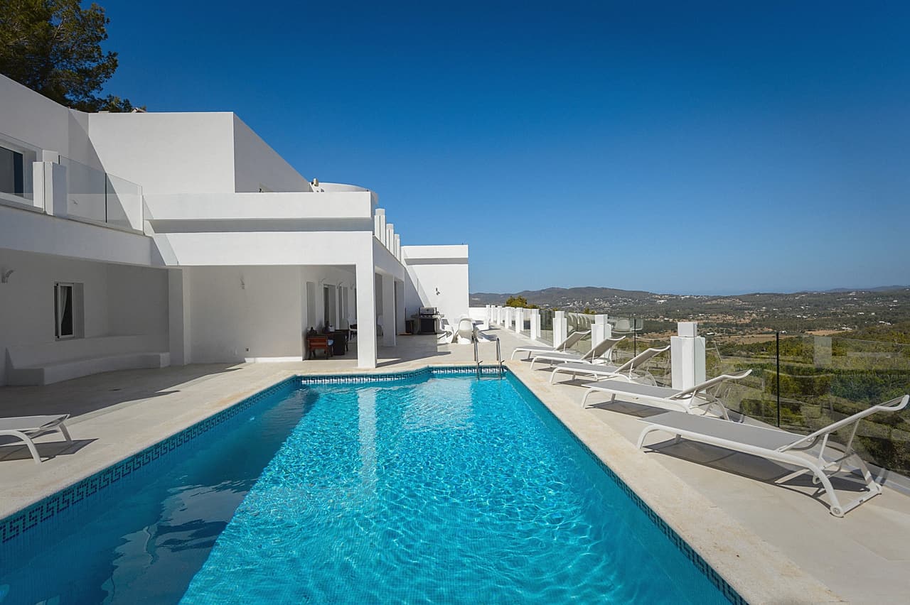 Pool & Terrasse - Panorama