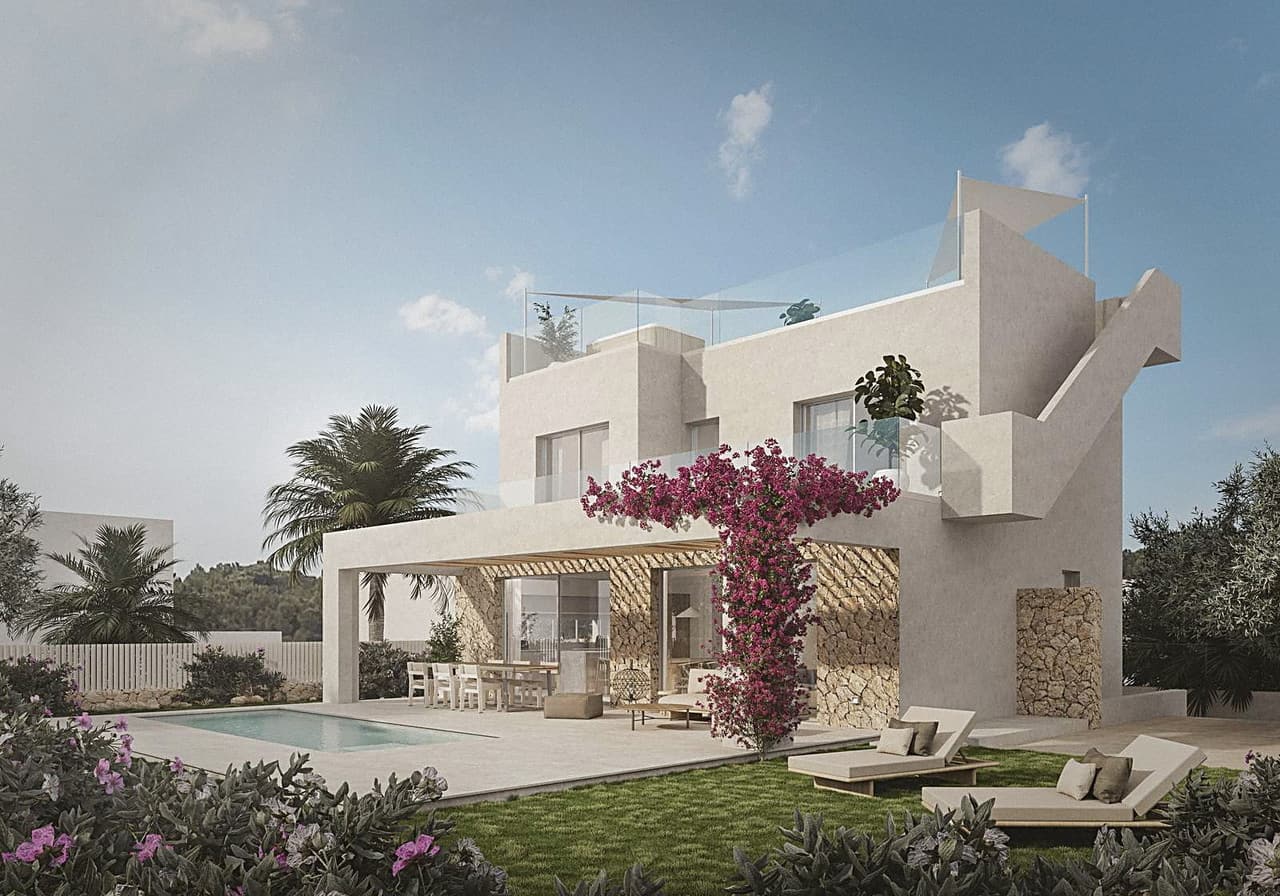 Villa mit Pool, Terrasse und Natursteinmauer